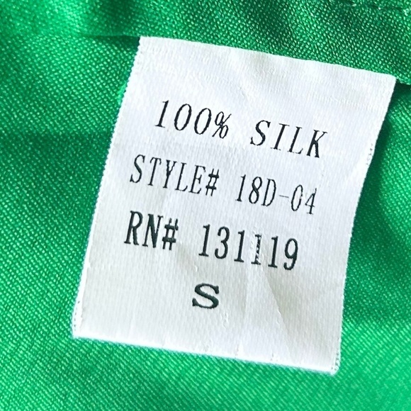 Olive olivia silk  dress tunic green pattern print size small flowy - Picture 7 of 9